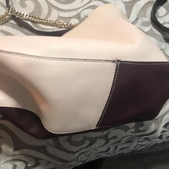 Handbag - Picture 3 of 6